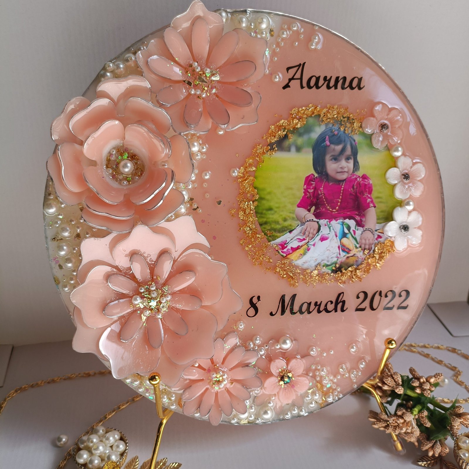 Birthday Round Flower Resin Frame