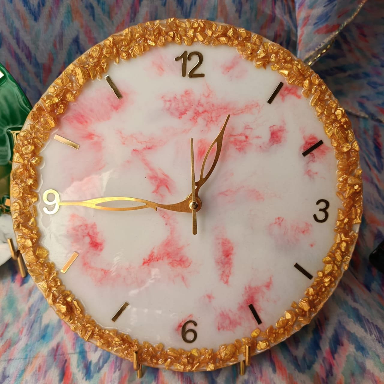 Round Wall Clock